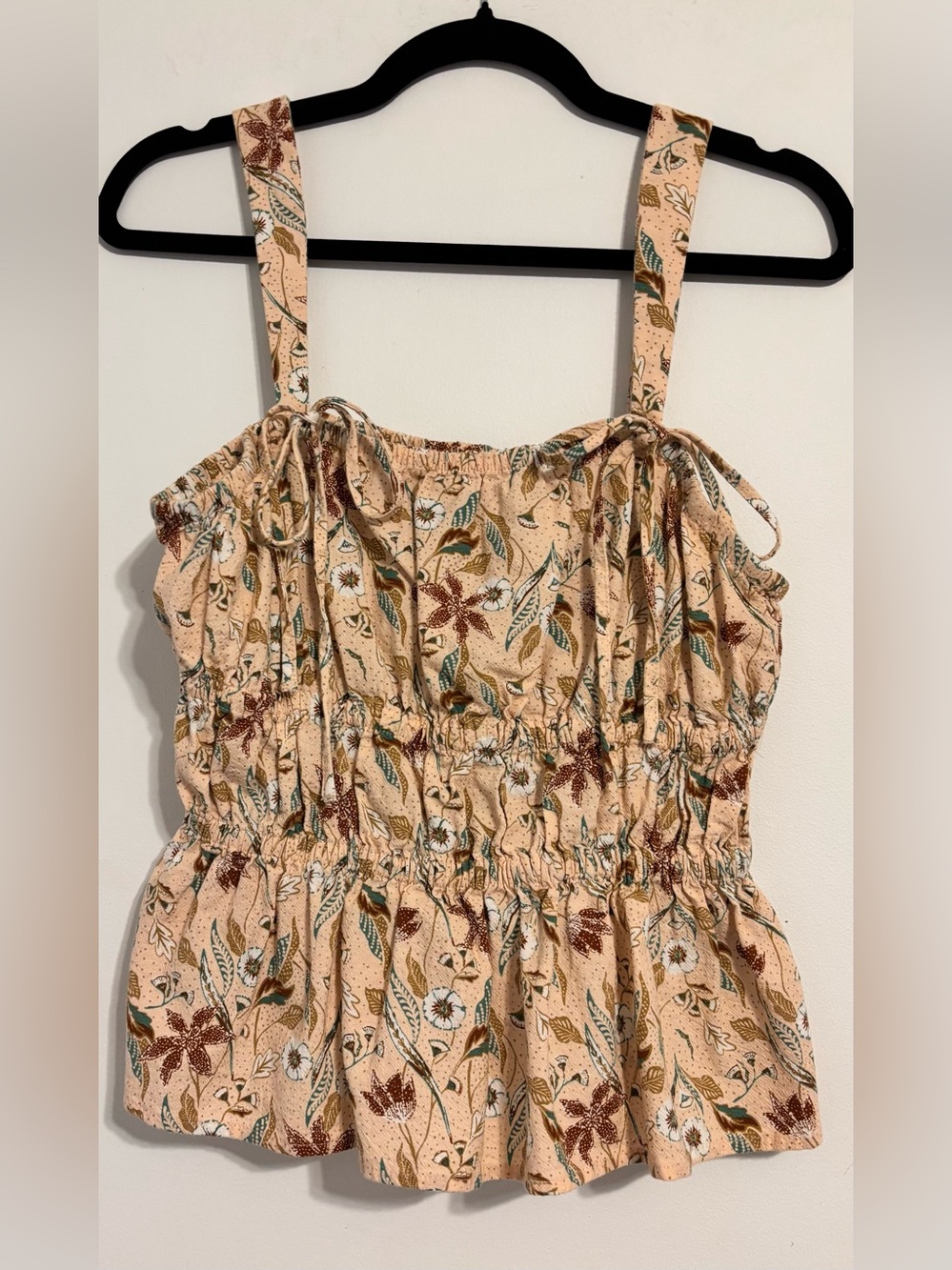 Universal Thread Peach Floral Smocked Peplum Cami
